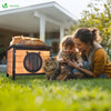 Maison pour Chat en bois avec toit bitumé et entrée en forme d'oreilles de chat - vuunut.com